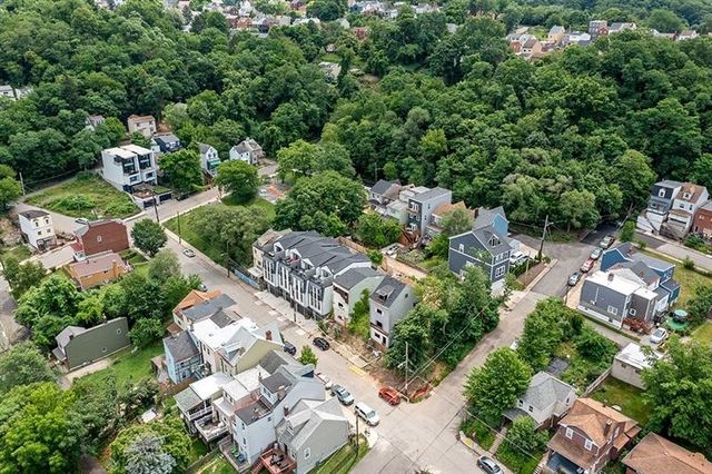 5302-5306 Duncan St, Lawrenceville, PA 15201