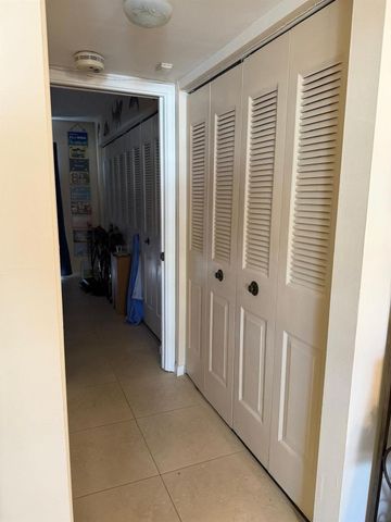 180 Markham I 180, Deerfield Beach, FL 33442