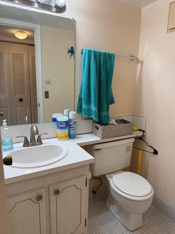 180 Markham I 180, Deerfield Beach, FL 33442