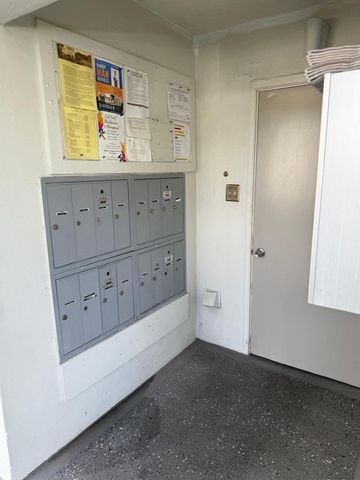 180 Markham I 180, Deerfield Beach, FL 33442