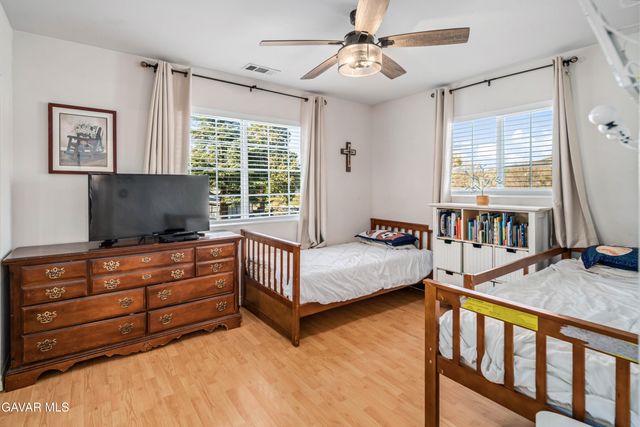 15152 Ojibwa Place, Lake Hughes, CA 93532