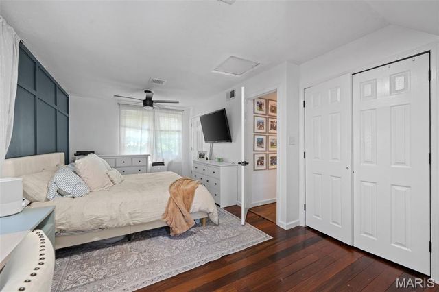 2826 Dunkirk Drive, St Louis, MO 63119
