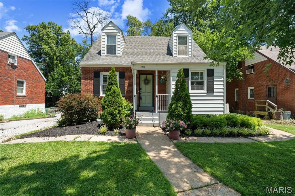 2826 Dunkirk Drive, St Louis, MO 63119