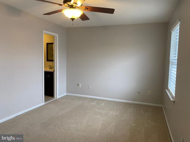 9 REVERE PL, Newark, DE 19702