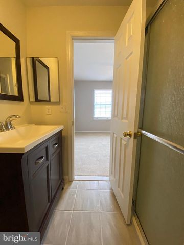 9 REVERE PL, Newark, DE 19702
