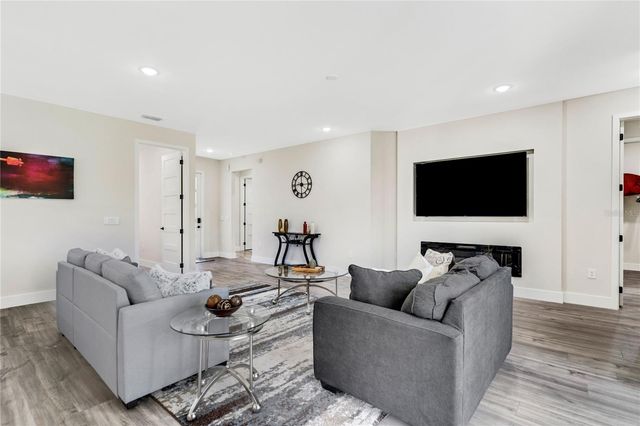 18721 REYNOLDS PARKWAY, Orlando, FL 32833