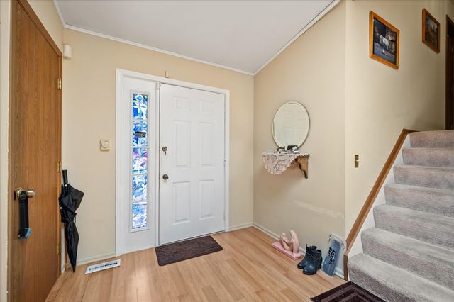 551 Kilkenny Court, Gilberts, IL 60136
