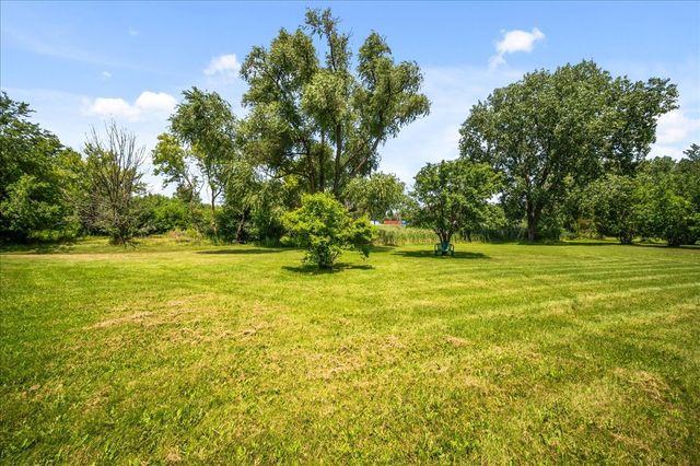 551 Kilkenny Court, Gilberts, IL 60136