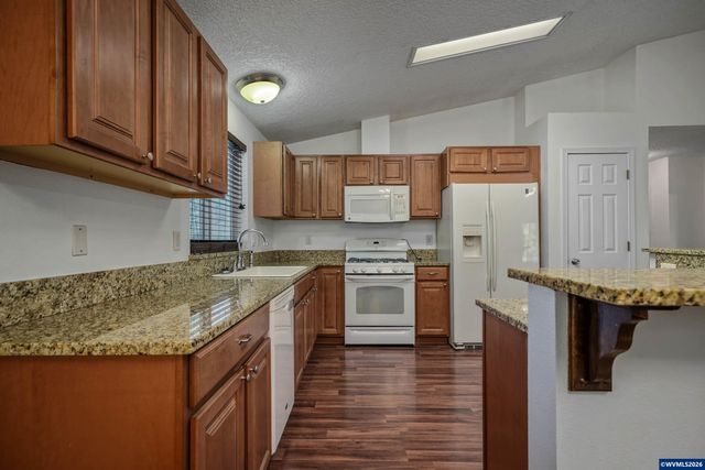 47280 Lyons Mill City Dr, Lyons, OR 97358