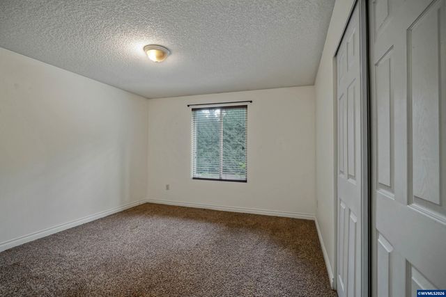 47280 Lyons Mill City Dr, Lyons, OR 97358