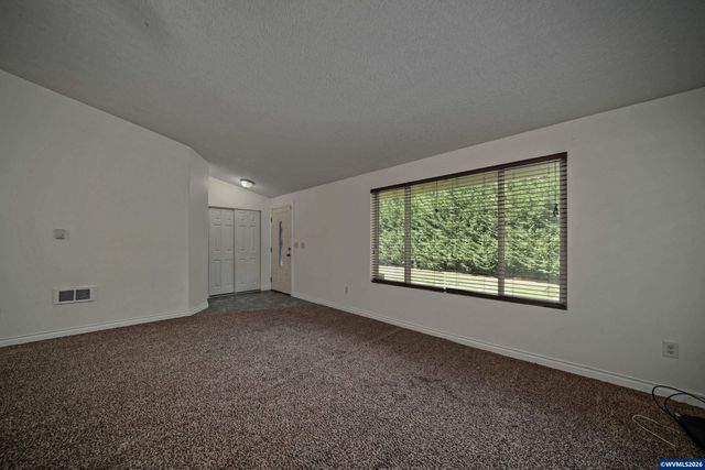 47280 Lyons Mill City Dr, Lyons, OR 97358