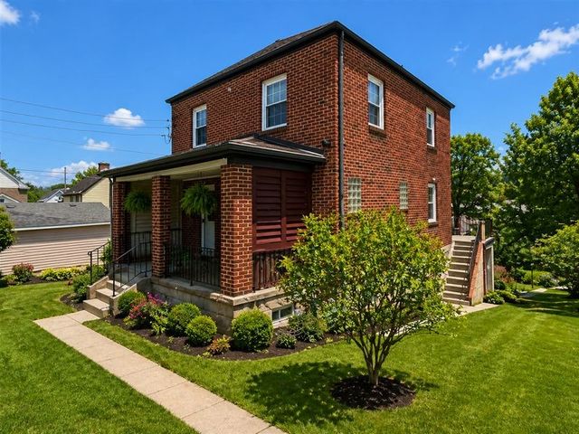 409 Mendelssohn Ave, Clairton, PA 15025
