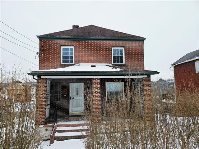 409 Mendelssohn Ave, Clairton, PA 15025