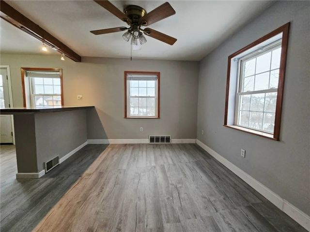 409 Mendelssohn Ave, Clairton, PA 15025