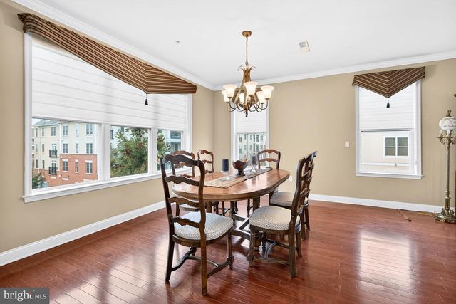 137 PLAZA GRANDE, Cherry Hill, NJ 08002