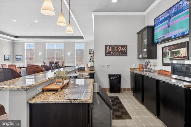 137 PLAZA GRANDE, Cherry Hill, NJ 08002