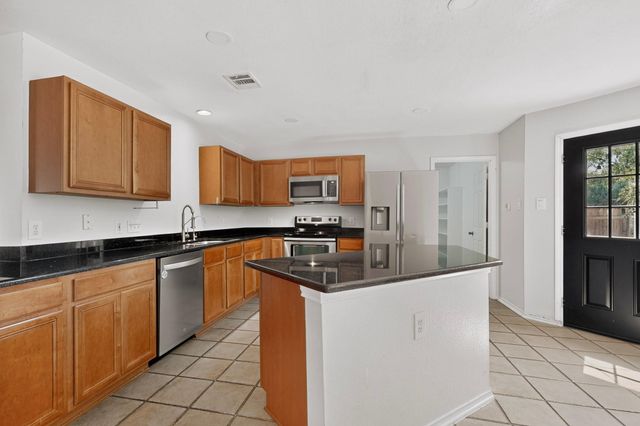 11517 Chatam Berry LN, Austin, TX 78748