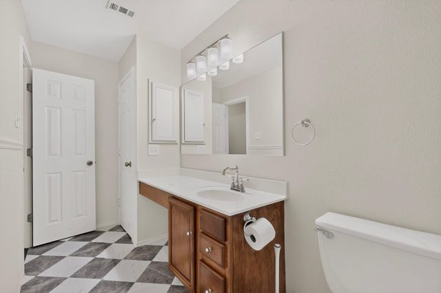11517 Chatam Berry LN, Austin, TX 78748