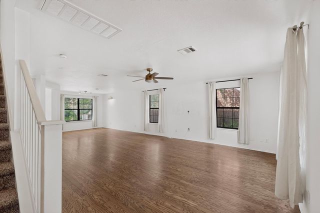 11517 Chatam Berry LN, Austin, TX 78748
