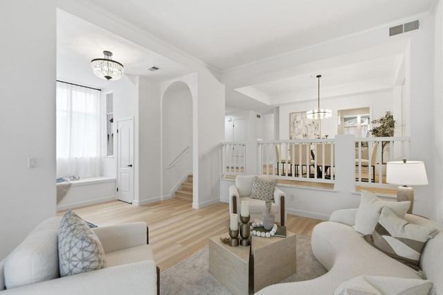 264 W 20th Avenue, San Mateo, CA 94403