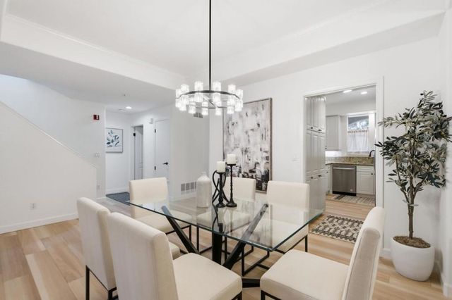 264 W 20th Avenue, San Mateo, CA 94403