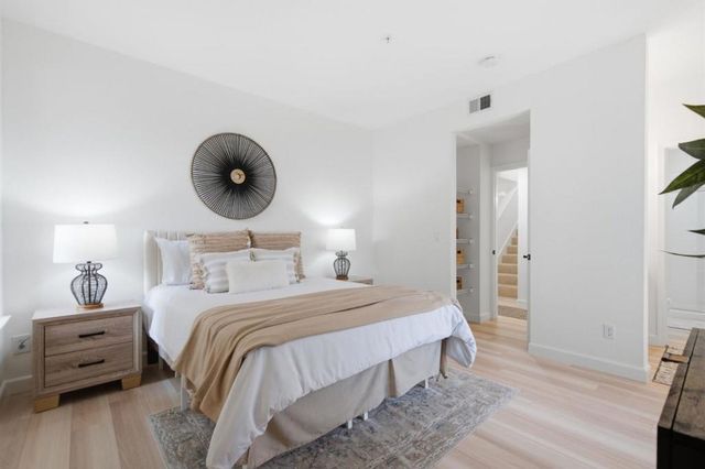 264 W 20th Avenue, San Mateo, CA 94403