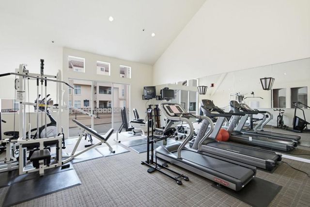 264 W 20th Avenue, San Mateo, CA 94403