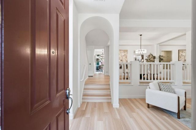264 W 20th Avenue, San Mateo, CA 94403