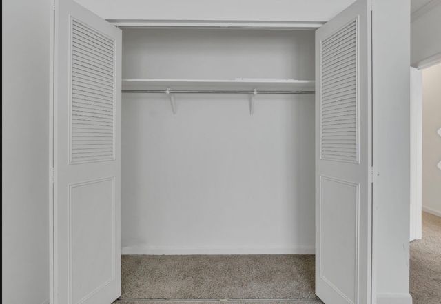 4487 Post Pl Apt 126, Nashville, TN 37205