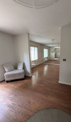 4487 Post Pl Apt 126, Nashville, TN 37205