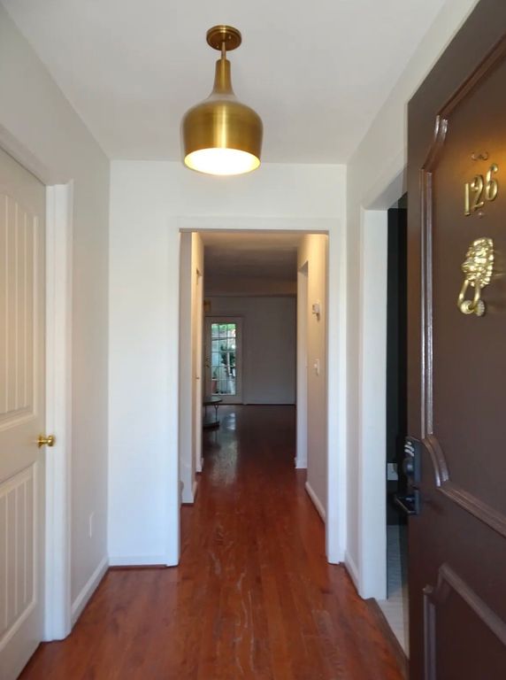4487 Post Pl Apt 126, Nashville, TN 37205