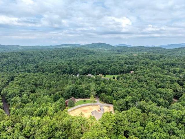 209 Lola Mae Way, Morganton, GA 30560