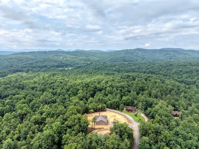 209 Lola Mae Way, Morganton, GA 30560