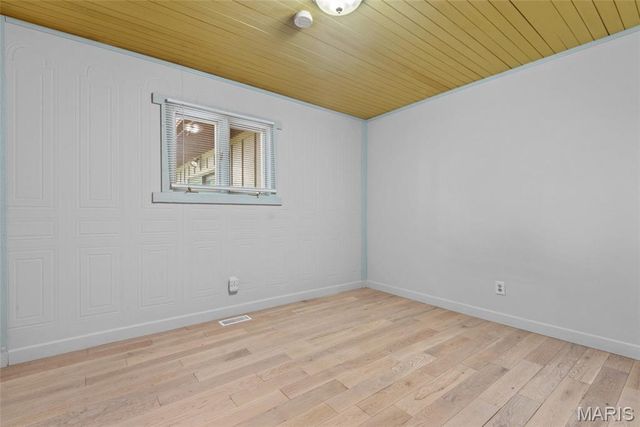 11 Glen Hollow Road, Glen Carbon, IL 62034