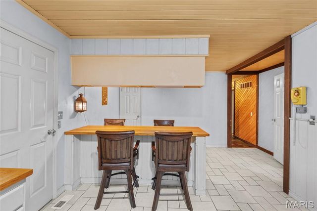 11 Glen Hollow Road, Glen Carbon, IL 62034