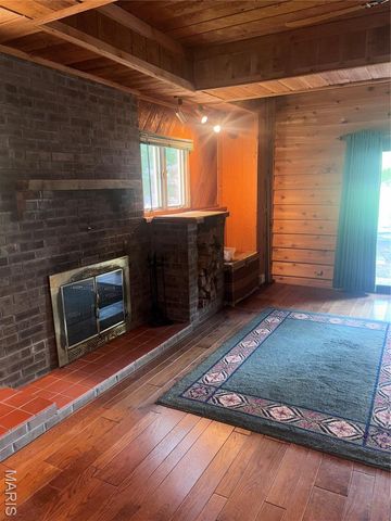 11 Glen Hollow Road, Glen Carbon, IL 62034