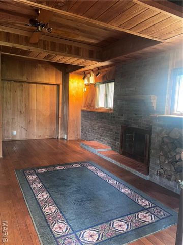 11 Glen Hollow Road, Glen Carbon, IL 62034