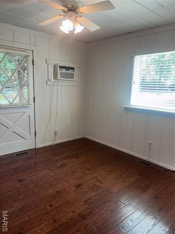 11 Glen Hollow Road, Glen Carbon, IL 62034