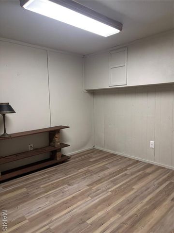 11 Glen Hollow Road, Glen Carbon, IL 62034