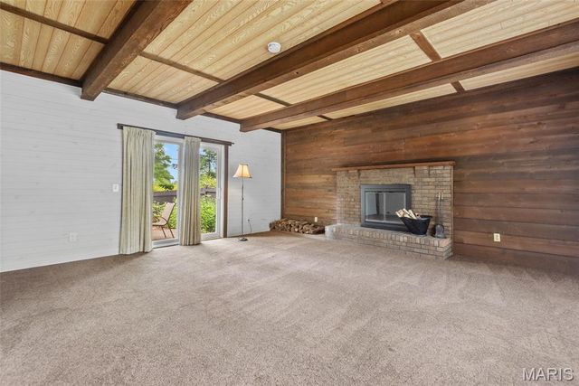 11 Glen Hollow Road, Glen Carbon, IL 62034