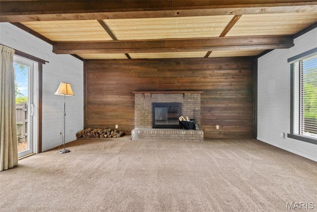 11 Glen Hollow Road, Glen Carbon, IL 62034