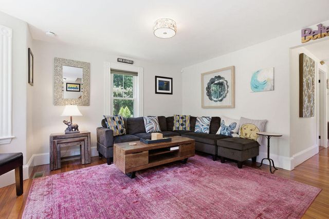 18 Nobscussett Road, Dennis, MA 02638