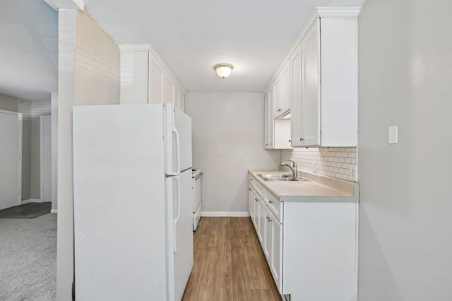 550 Harding Pl Apt E113, Nashville, TN 37211