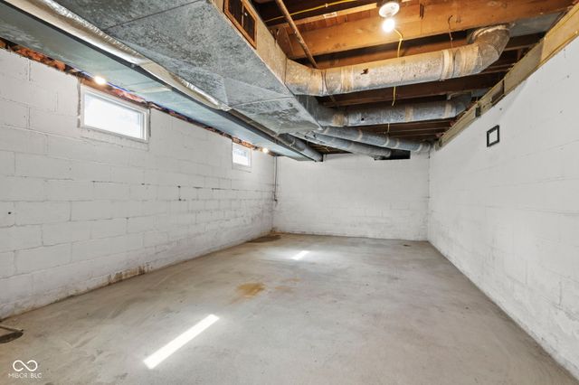 2536 W State Road 340, Brazil, IN 47834
