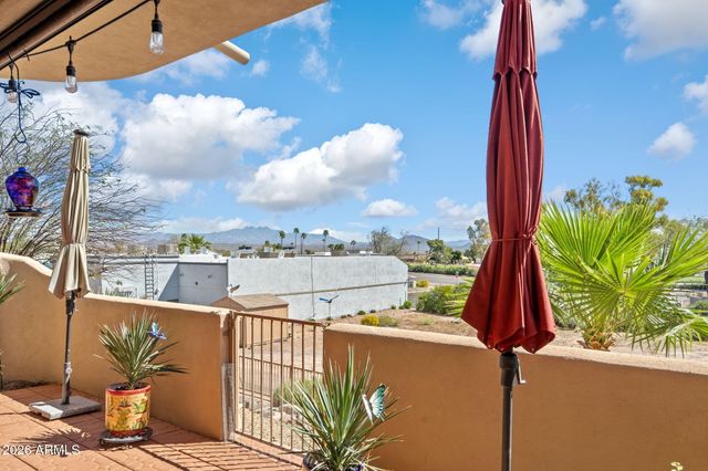 11011 N ZEPHYR Drive 105, Fountain Hills, AZ 85268