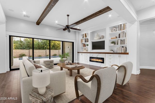 2457 E AMBER Court, Gilbert, AZ 85296