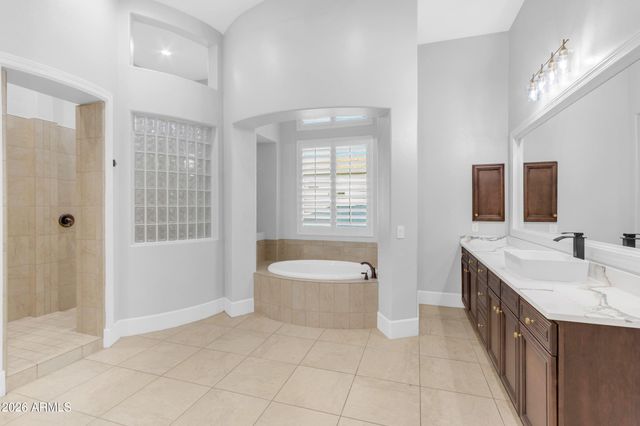 2457 E AMBER Court, Gilbert, AZ 85296