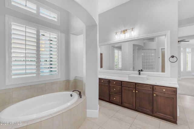 2457 E AMBER Court, Gilbert, AZ 85296