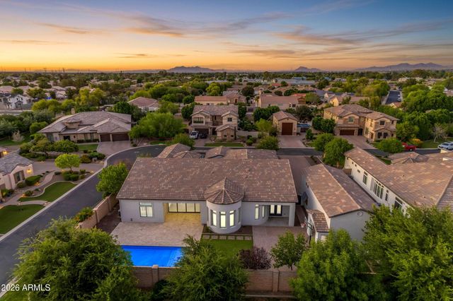 2457 E AMBER Court, Gilbert, AZ 85296