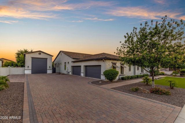 2457 E AMBER Court, Gilbert, AZ 85296